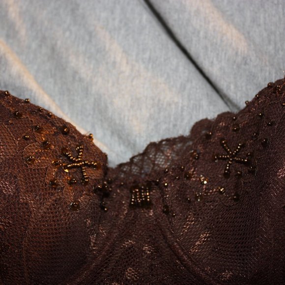 Brown lace camisole - Picture 3 of 3